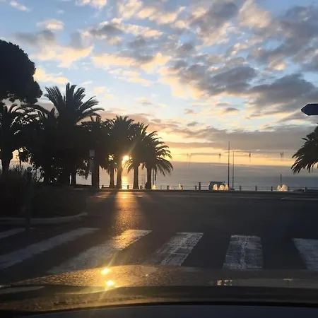 28 M2 Au Calme A Lejlighed *