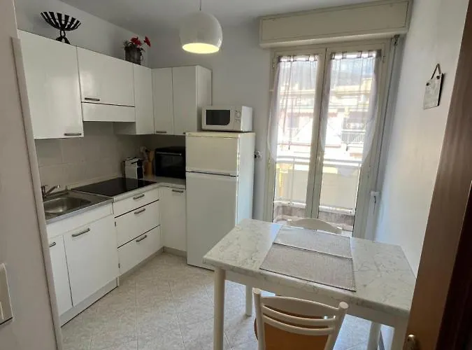 Apartmán 28 M2 Au Calme A Menton