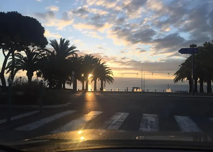 28 M2 Au Calme A Apartament *